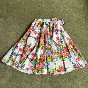 Vixen Vacation Swing Skirt NWT